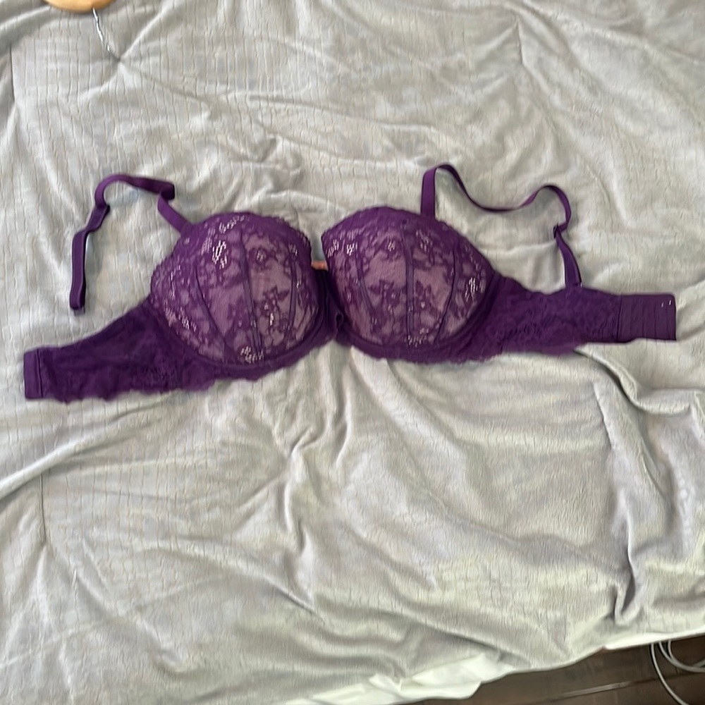 Victorias secret purple bra